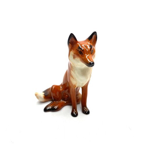 745 - Vintage Beswick sitting fox.