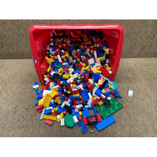 1098 - Large collection of LEGO.