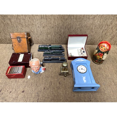 493 - Selection of collectibles and curiosities including: Bakelite megger volt meter, Russian doll and mo... 