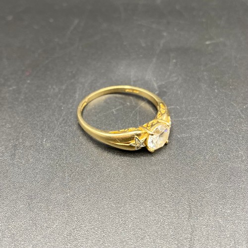 872 - 14ct gold ring with large CZ stone and two diamonds to the shoulders. Size U and 3.4g.