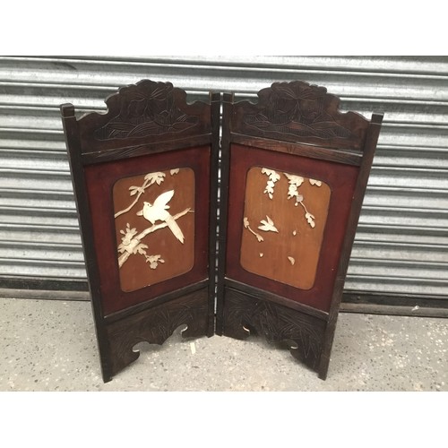 64 - Wooden decorative fire screen