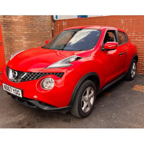 800 - Nissan Juke (ND67YDG) diesel, Red, Registered February 2018, two owners from new, V5 present. MOT un... 