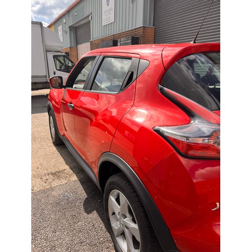 800 - Nissan Juke (ND67YDG) diesel, Red, Registered February 2018, two owners from new, V5 present. MOT un... 