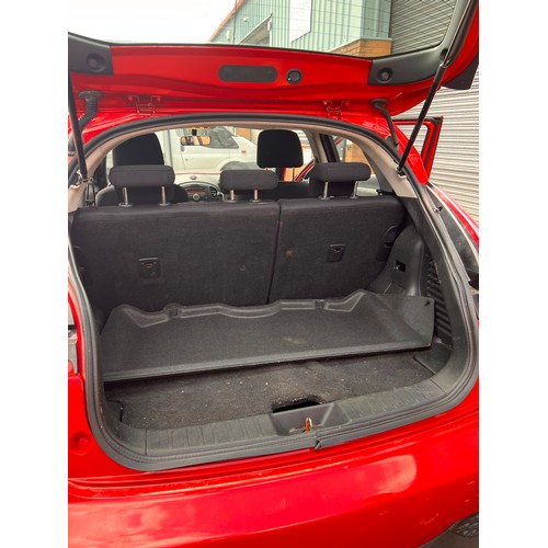 800 - Nissan Juke (ND67YDG) diesel, Red, Registered February 2018, two owners from new, V5 present. MOT un... 