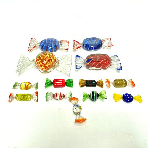 605 - Collection of Murano glass candy.