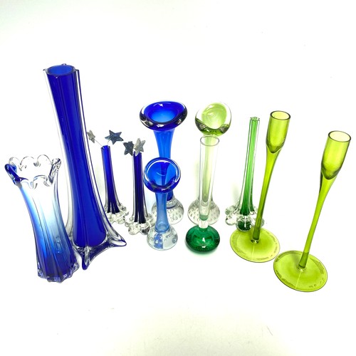 614 - Selection of green and blue blown art glass flower vases.