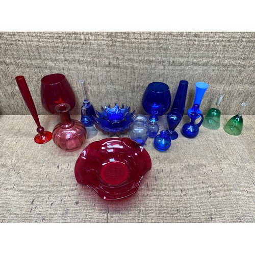 58 - Collection of red and blue coloured glass including: Vases, trinket dishes and glasses.