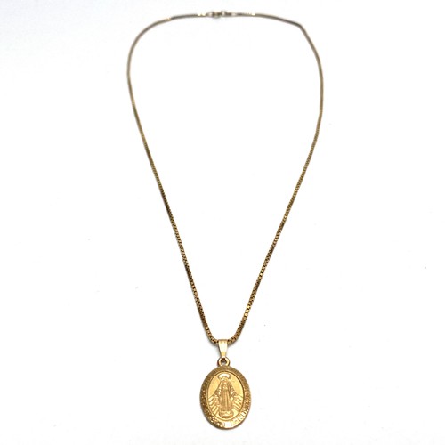 820 - 9ct gold Christian pendant and long chain. 5.3g