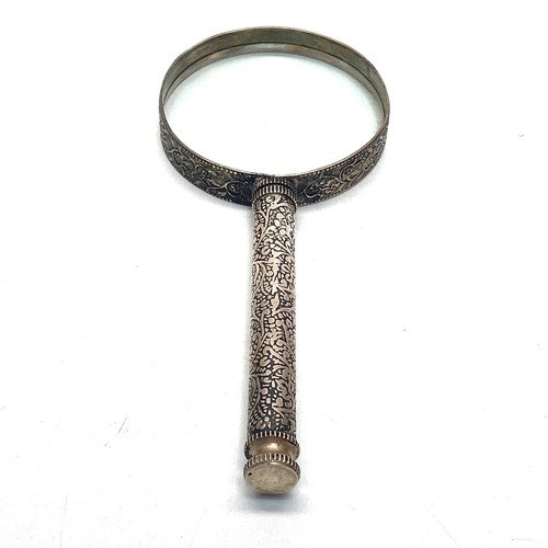 635 - Stunning art nouveau magnifying glass, possibly silver (MYOMU).