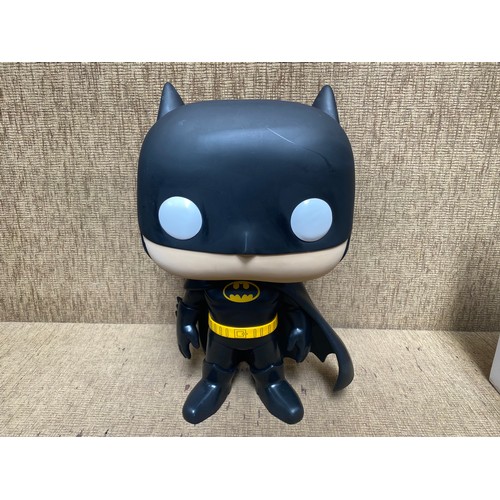 1070 - Funko Pop! Pop heros Batman figure 46cm (Neck fixing snapped.