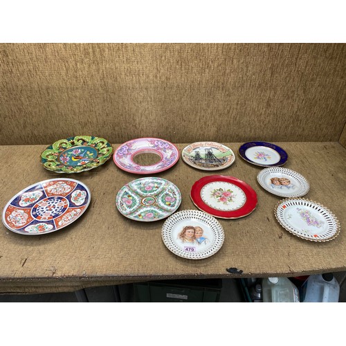 479 - Collection of ceramic plates including: Hardy, Asian ceramic plates and.