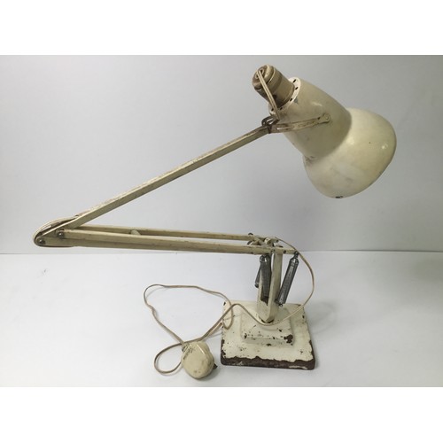 1111 - Vintage anglepoise lamp by Herbert Terry