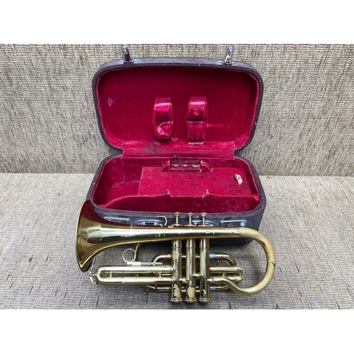 500 - lark trumpet M4045 with genuine case.