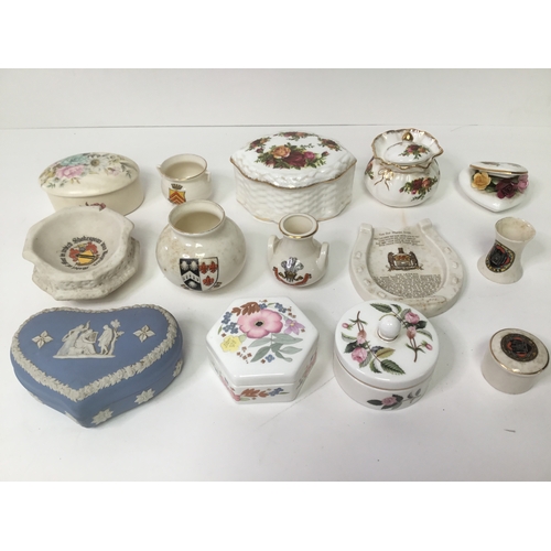 511 - Collectible ceramics including Royal Albert, Wedgwood and Goss ware