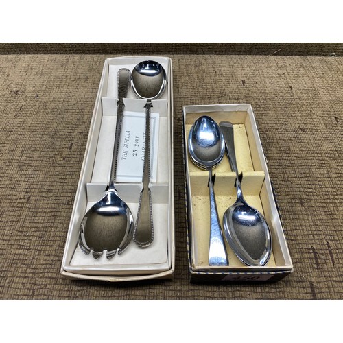 450 - set of 6 dessert spoons chromium plated on nickel silver and stainless steel salad tossing set.