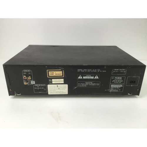 1143 - RSQ-SV22 video CD player