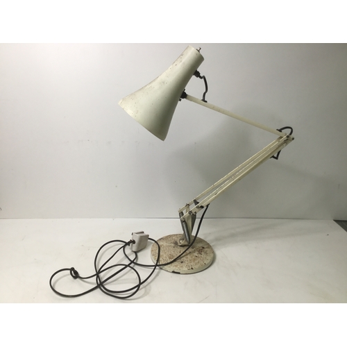 479 - Metal anglepoise lamp