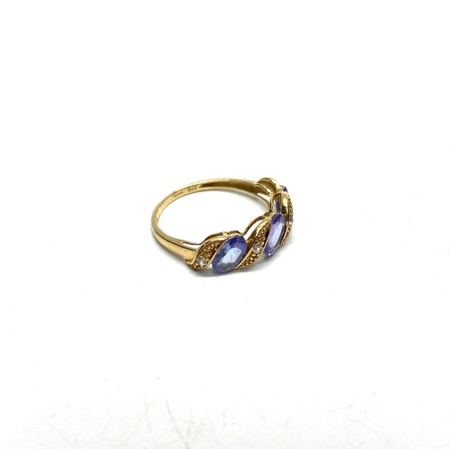 854 - 9ct gold ring with diamonds and amethysts, size L, 1.5g