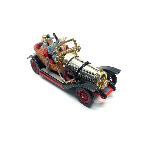 735 - Vintage Chitty-Chitty Bang-Bang corgi toys die-cast car.