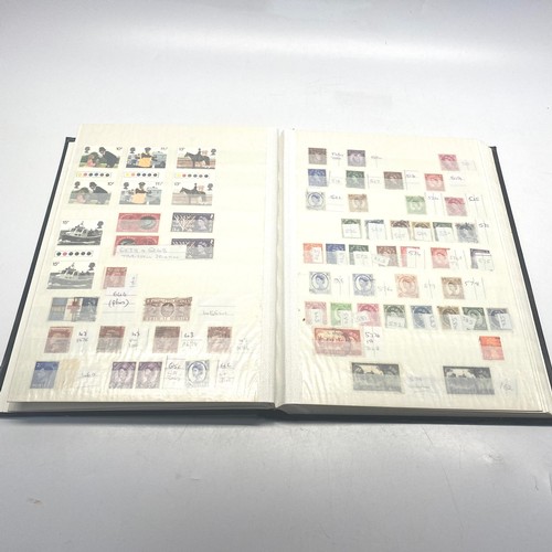 909 - A collection of mint GB stamps.