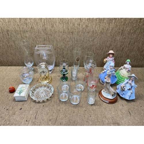 75 - Mixed selection of glass and ceramic figures.