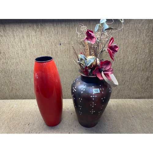 102 - 2 house vases 42cm and 50cm.