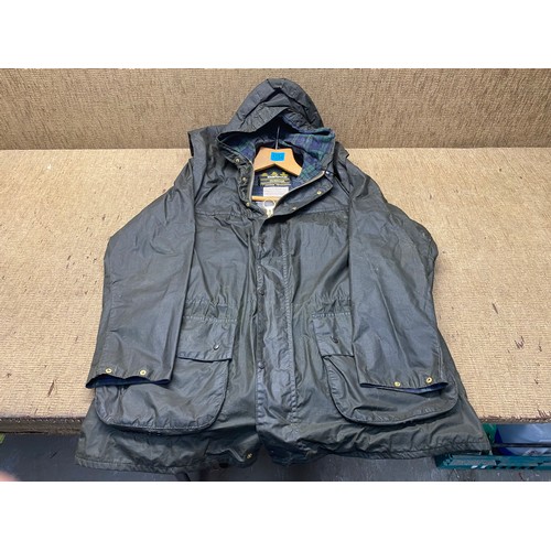 1054 - Barbour Durham jacket C38/97cm.