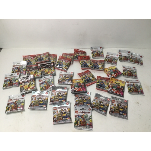 1130 - A quantity of Lego mini figures