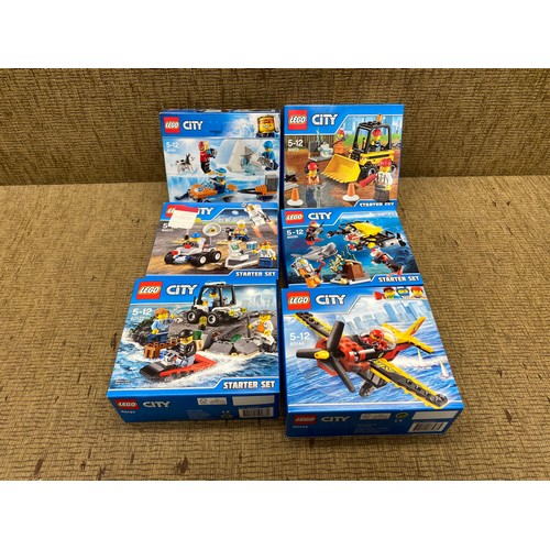 1118 - Collection of LEGO city starter sets.