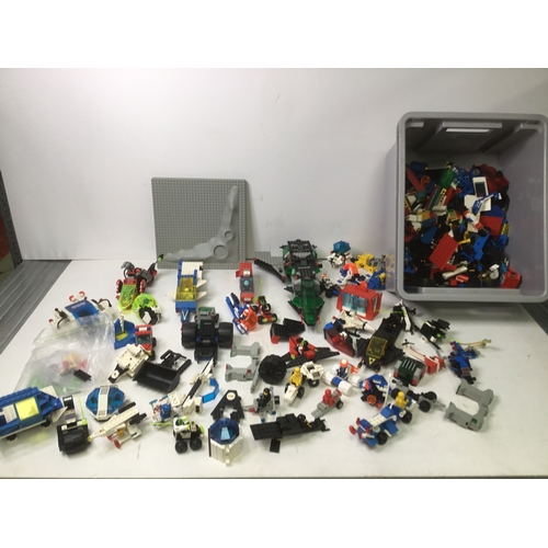 1175 - A quantity of built Lego vehicles space related