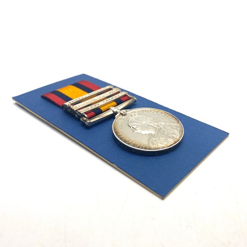 953 - Queens South Africa Medals awarded to PTE W.Dutton 2521 with Relief of Lady Smith, Tugela heights an... 