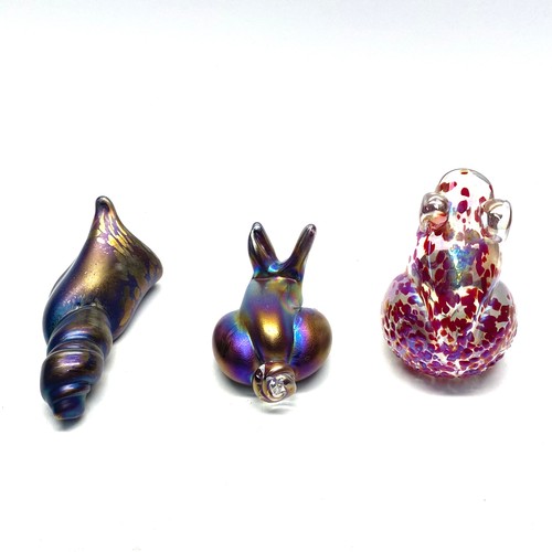 734 - K. Heaton pearlescent  Neo art glass including: Rabbit and frog.