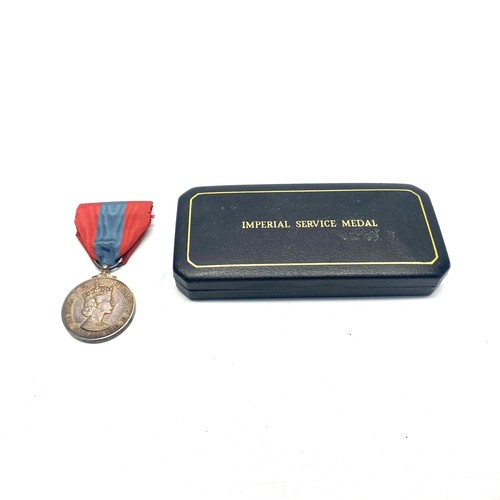 976 - Boxed imperial service medal Queen Elisabeth II presented to John Henry Troughton.