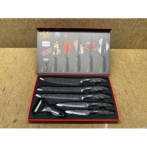 520 - Swiss gold z proline kitchen knife set.