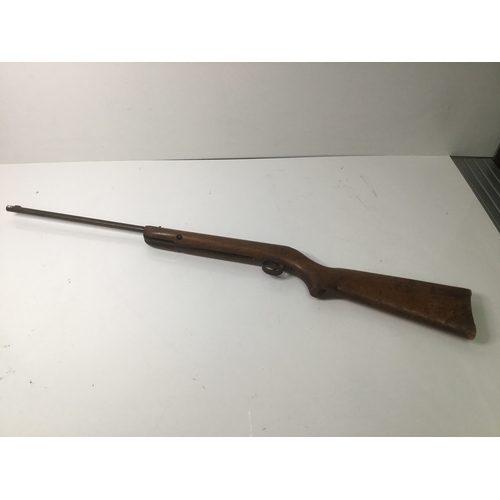 320 - Air rifle cocks and fires but low/no pressure .177 calibre. Over 18 and local collection only or shi... 