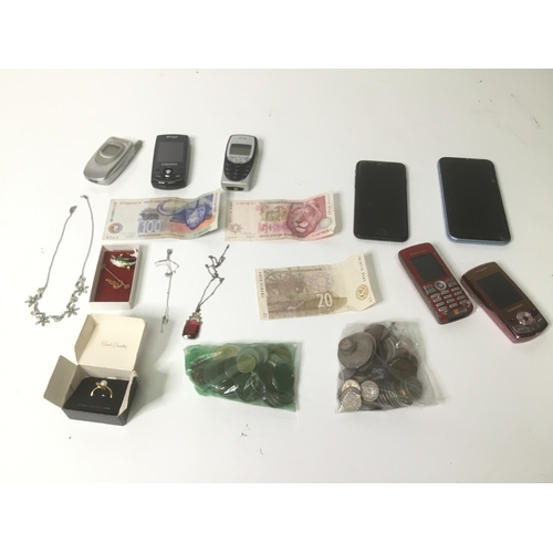 523 - Mobile phones, bank coins and notes and some costume jewellery