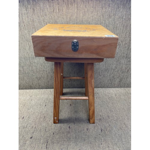 270 - chateaux et domaines bordeaux collection grands vins de france small table or storage 55cm