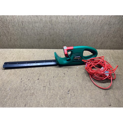 312 - qualcast hedgemaster 420 hedge trimmer.