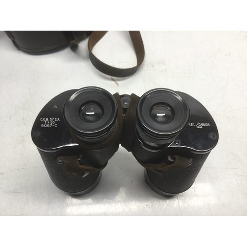 731 - Vintage military binoculars REL/Canada 1944 7x50