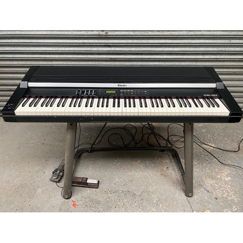 761 - rhodes MK-80 piano by roland 1980s 88 keys.