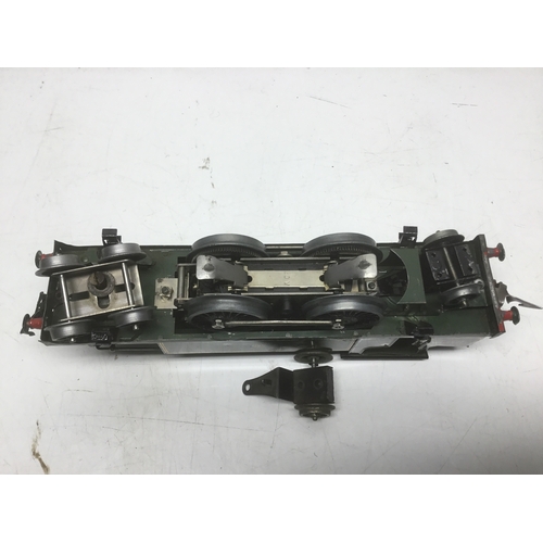 745B - Hornby electric train GWR 2221