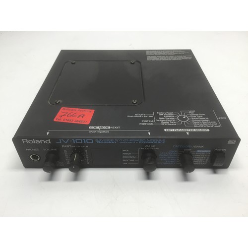 766A - roland jvc-1010 64 voice synthesizer module session onboard + expandable.