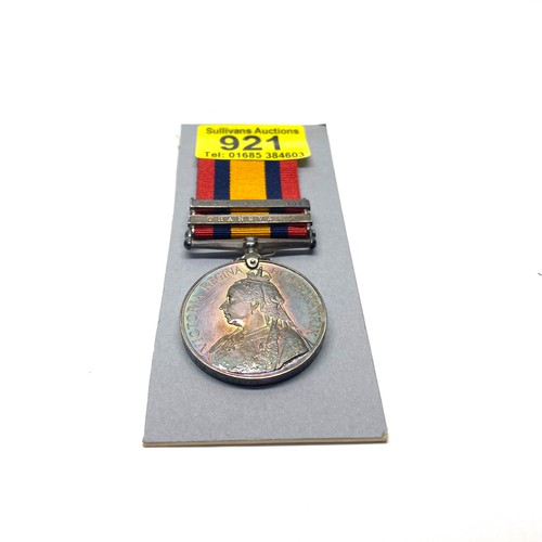 921 - Queen's South Africa Medal With South Africa 1902 and Transvaal Clasps awarded to : 3557 Pte G Stree... 
