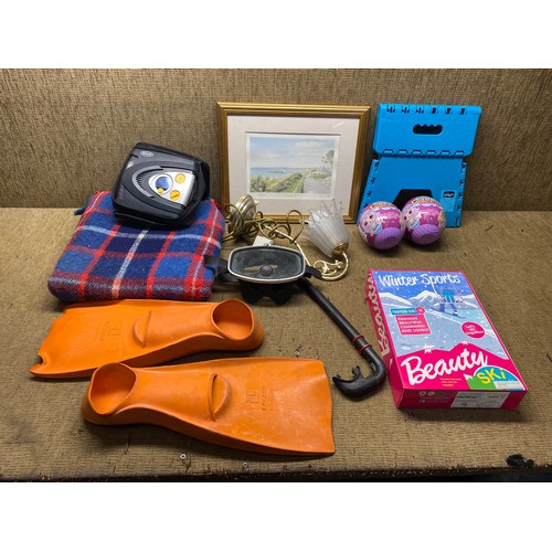 17 - mixed items including winter sports fashion girl, blu step and ring pump.