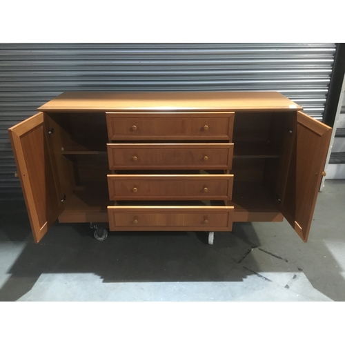 19 - Large wooden sideboard unit with four drawers 155cm