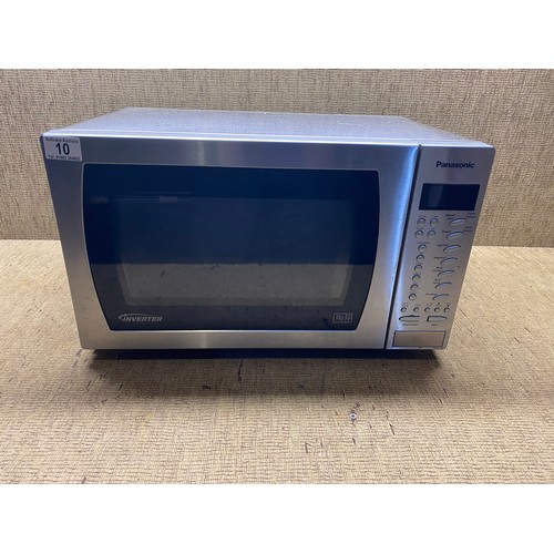 10 - Panasonic Inverter 800W microwave.