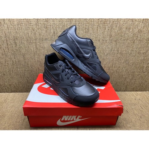 1030 - Nike Air Max IV triple black 9 1/2 (new in box).