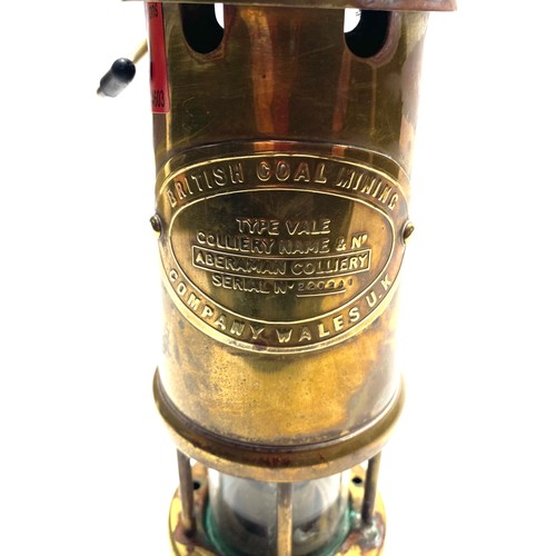 669 - Vintage brass british coal mining welsh aberavon lamp.