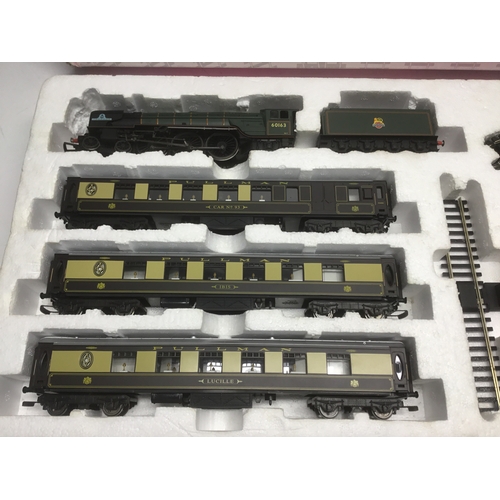 1039 - Boxed Hornby Tornado Pullman Express train number 60163