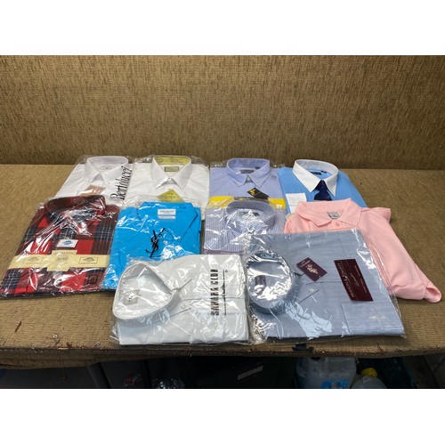 156 - 10 mens shirts and tshirt (retail packaged)